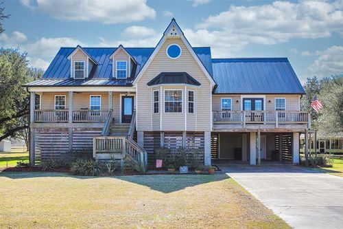 118 Briar Ln, Lake Charles, LA, 70607-8716 | Card Image