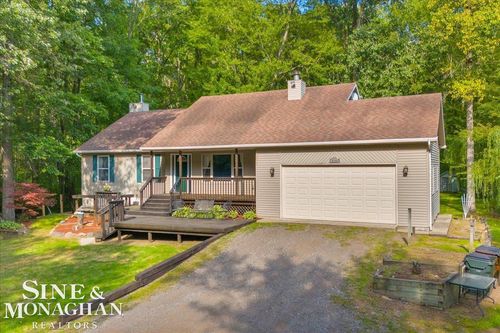 8759 Morrow Rd, Clay, MI, 48001-3717 | Card Image