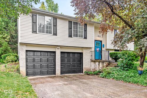 6120 Thrushwood Dr, Indianapolis, IN, 46250-1346 | Card Image