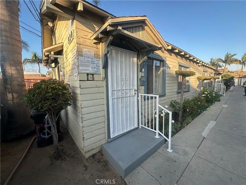 920 Mcfarland Ave, Wilmington, CA, 90744-3657 | Card Image