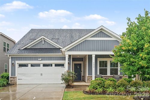 9039 Myrna Dr, Gastonia, NC, 28056-9530 | Card Image