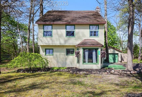 4725 Hickory Dr, Highland, MI, 48356-1537 | Card Image