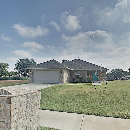 4601 Oasis Lane, Yukon, OK, 73099 | Card Image