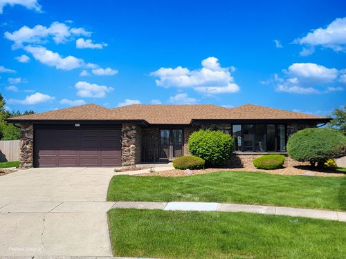 15110 Hollyhock Ct, Orland Park, IL, 60462-4207 | Card Image