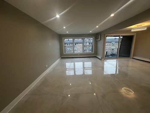 apt-17-9832 Nottingham Ave, Chicago Ridge, IL, 60415-2522 | Card Image