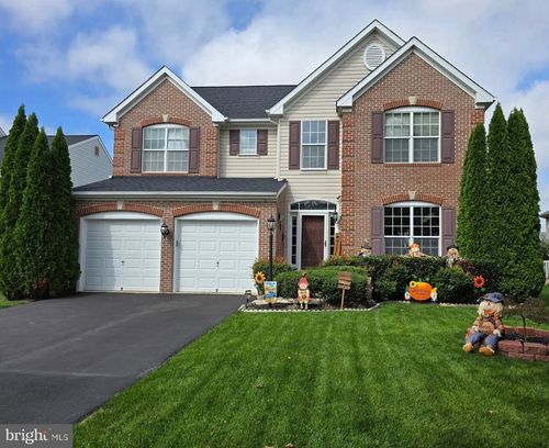 18214 Rockland Dr, HAGERSTOWN, MD, 21740-1488 | Card Image