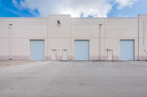 109-9150 Belvedere Rd, Royal Palm Beach, FL, 33411-3611 | Card Image