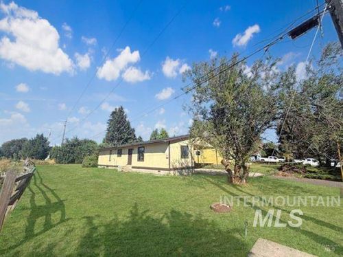 1920 E F St, Moscow, ID, 83843-9521 | Card Image