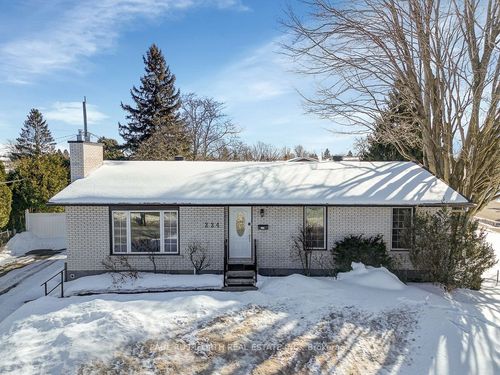 224 Kennedy Lane W, Orleans, ON, K1E1G6 | Card Image