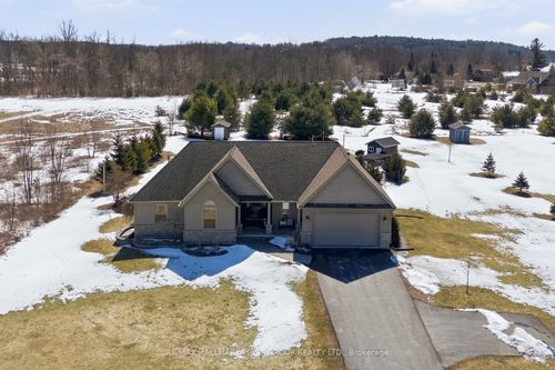 27 Charles Rd, Tweed, ON, K0K3J0 | Card Image