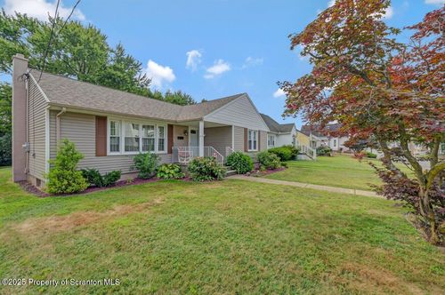 920 Lincoln St, Dickson City, PA, 18519-1226 | Card Image