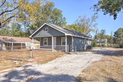 17 S 64th West Avenue, House other with 3 bedrooms, 2 bathrooms and null parking in Sand Springs OK | Image 2