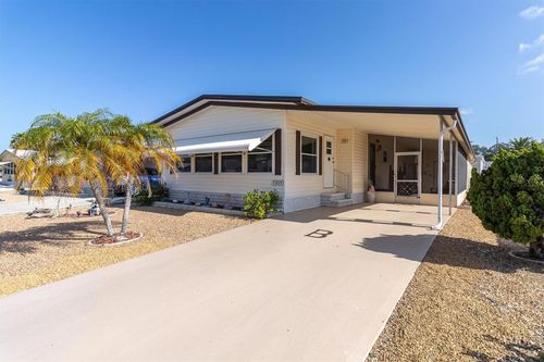 7319 Osage Dr, HUDSON, FL, 34667-2213 | Card Image