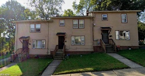 21 Zents Ave, Youngstown, OH, 44505-2746 | Card Image