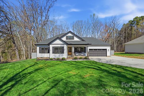 314 Legion Dr, Stanley, NC, 28164-4138 | Card Image