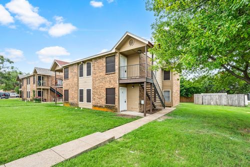 5100 Herrick Ct, Haltom City, TX, 76117-2454 | Card Image