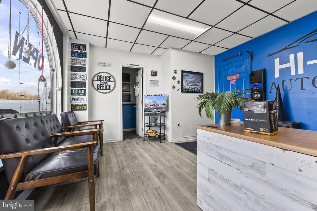 Commercial Sale in OWINGS 2