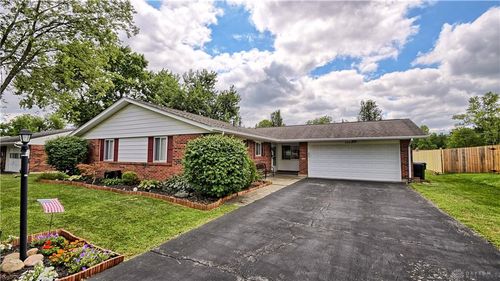 2500 Bellsburg Dr, Dayton, OH, 45459-3530 | Card Image