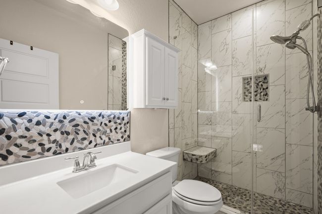 111 Bobolink Cv, House other with 4 bedrooms, 3 bathrooms and 2 parking in Kyle TX | Image 34