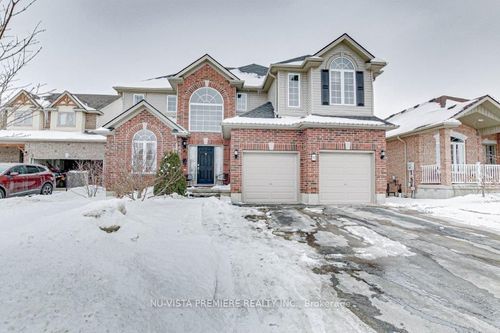 82 Woodlily Lane, Ilderton, ON, N0M2A0 | Card Image