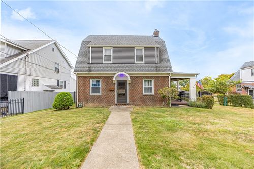 680 4th St, Verona, PA, 15147-1327 | Card Image