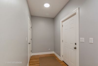 8020 S Brandon Avenue, House other with 3 bedrooms, 2 bathrooms and 2 parking in Chicago IL | Image 2