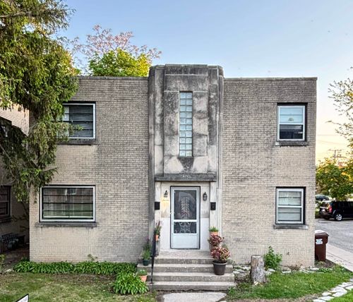 216 Carlton Ter, Rockford, IL, 61103-7010 | Card Image