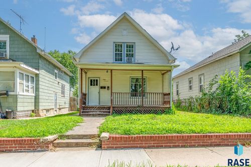 710 S Walts Ave, Sioux Falls, SD, 57104-4783 | Card Image