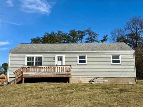 2118 Brodhead Rd, Aliquippa, PA, 15001-4672 | Card Image