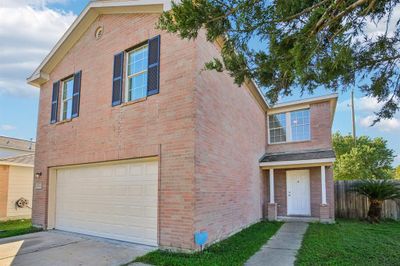 New garage door in Oct 24. | Image 3