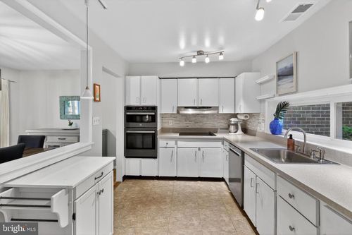 11519 Links Dr, RESTON, VA, 20190-4819 | Card Image