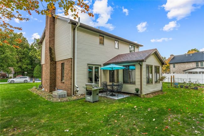 3213 Greentree Cir, House other with 3 bedrooms, 3 bathrooms and 2 parking in New Castle PA | Image 30