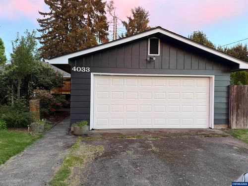 4033 Ne Morning St, Corvallis, OR, 97330-9215 | Card Image