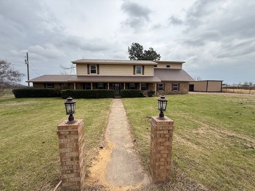 303 New Highland Rd, Springtown, TX, 76082-7259 | Card Image