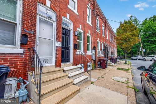 809 E 7th St, WILMINGTON, DE, 19801-4412 | Card Image