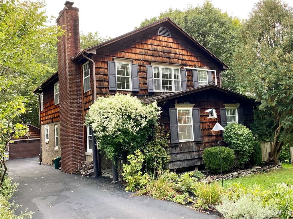Center St, Fayetteville, NY 13066