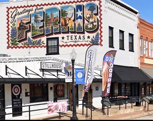 215 W 6th St, Ferris, TX, 75125-2503 | Card Image