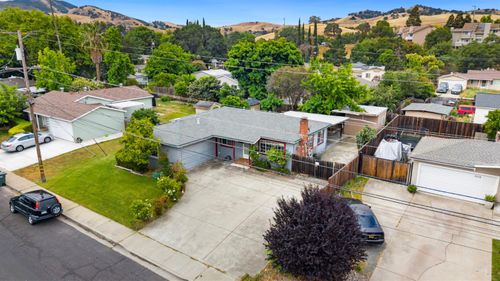 5140 Black Oak Rd, Concord, CA, 94521-4524 | Card Image