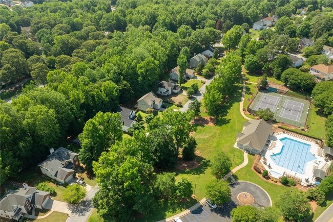 Amenities Across the street | Image 31