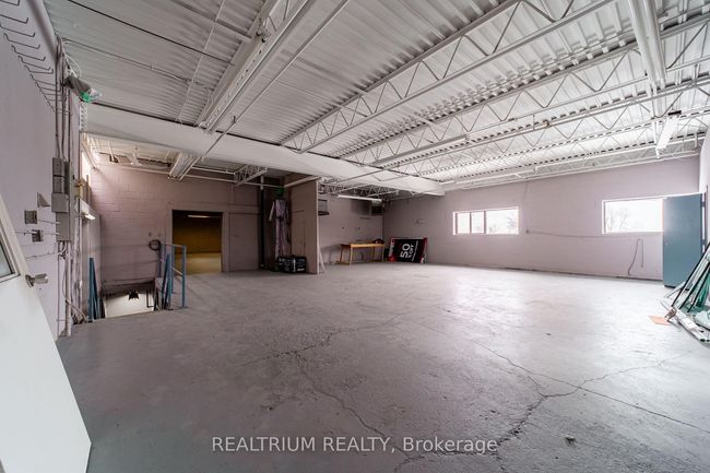 44 Bridge St, Home with 0 bedrooms, 0 bathrooms and null parking in Bradford ON | Image 5