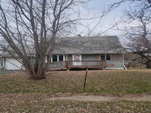 303 Elmwood Rd, Hoyt Lakes, MN, 55750-1212 | Card Image