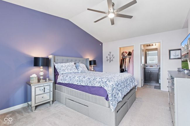 UNIT-400 - 12035 Zircon Ln, Condo with 2 bedrooms, 3 bathrooms and null parking in Fishers IN | Image 23