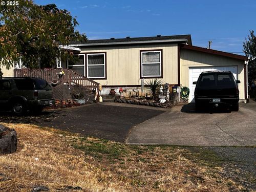 234 N 15th St, Saint Helens, OR, 97051-1757 | Card Image