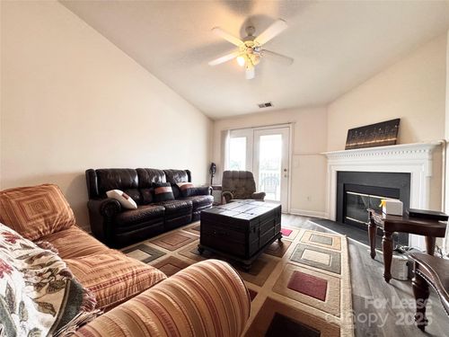 10626 Hill Point Ct, Charlotte, NC, 28262-2673 | Card Image