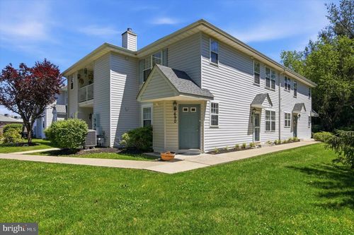 690 Jakob Pl, SOUTHAMPTON, PA, 18966-4736 | Card Image