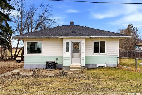 171 Brownlee Avenue, McLean, SK, S0G3E0 | Card Image