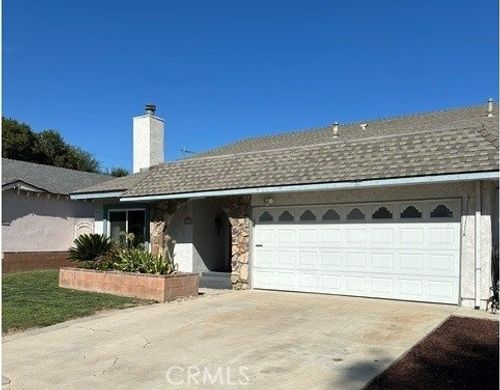 8126 Laramie Ave, Winnetka, CA, 91306-1840 | Card Image