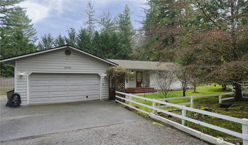 26918 262nd Ave Se, Ravensdale, WA, 98051-9768 | Card Image