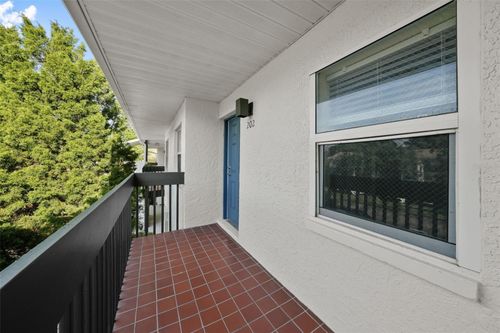 203-3800 34th Avenue S, St Petersburg, FL, 33711 | Card Image