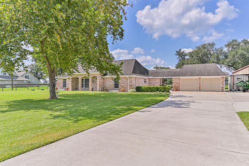 4115 Country Trails St, Alvin, TX, 77511-9176 | Card Image